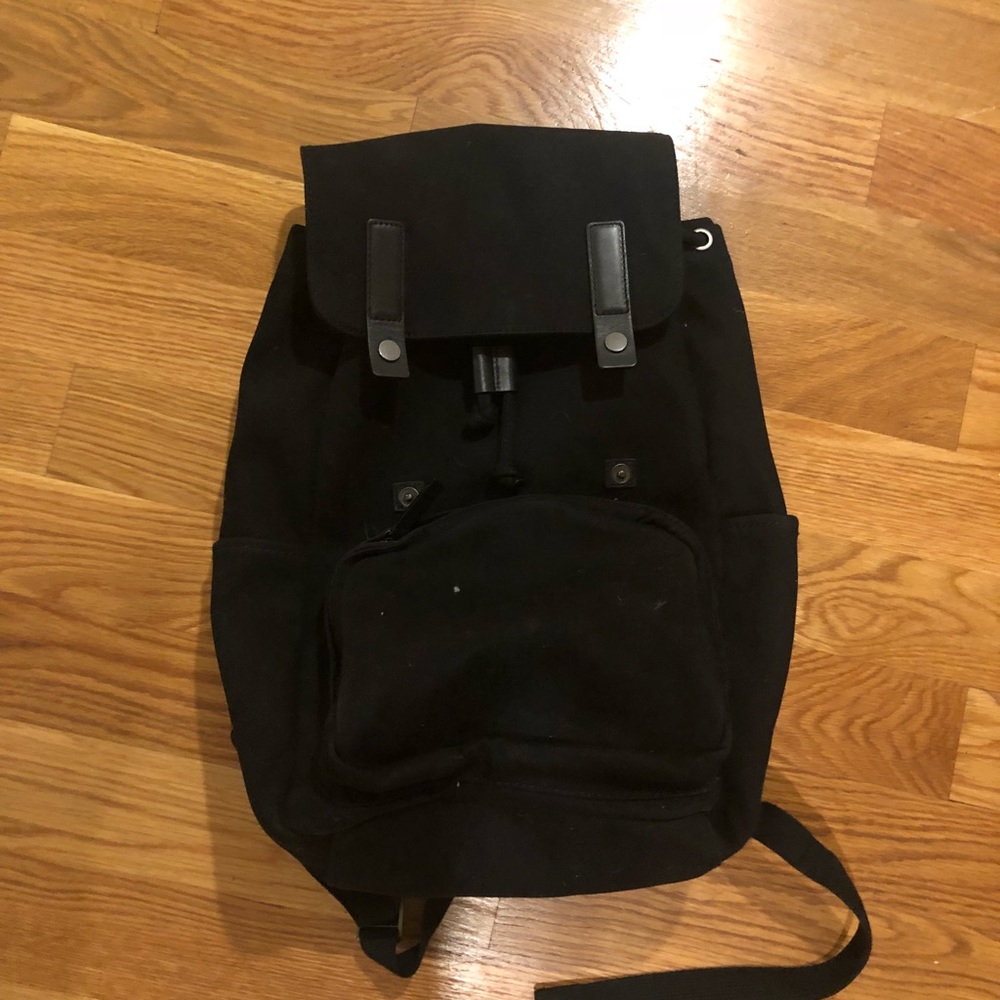 Everlane Modern Snap Backpack